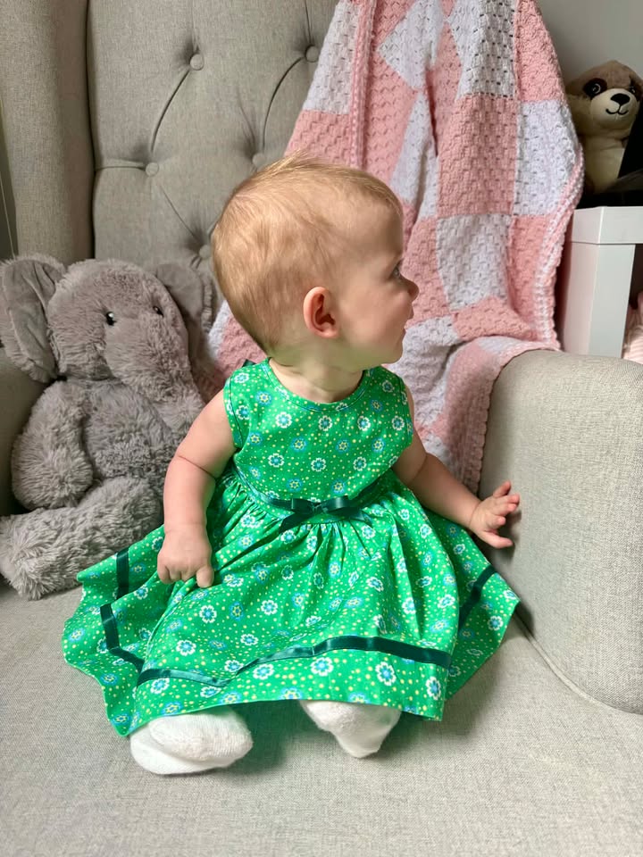Girls Sleeveless Dress in Classic Green - Clara