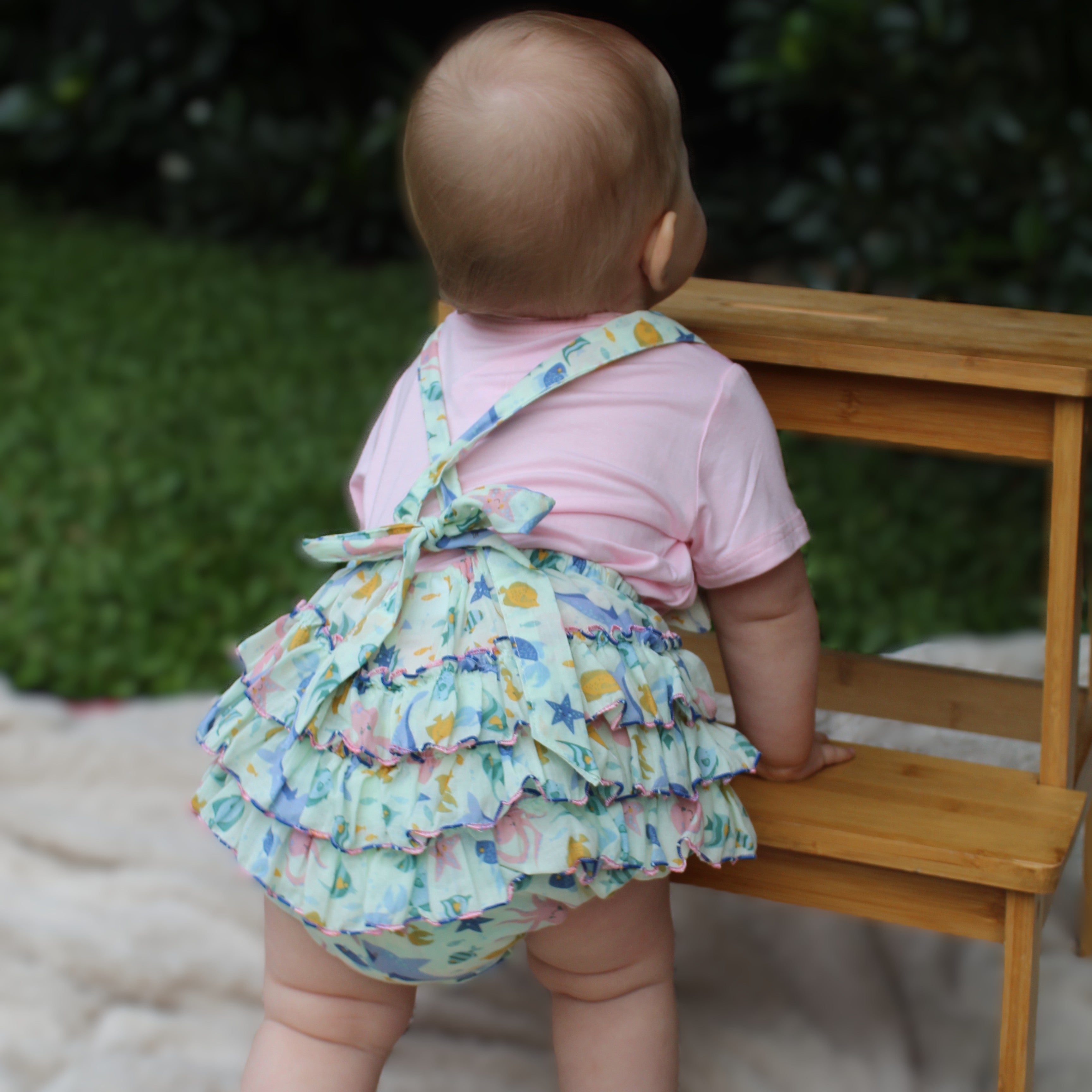 1950s Style Frilly Bottom Romper in Sea Life Print - Florence