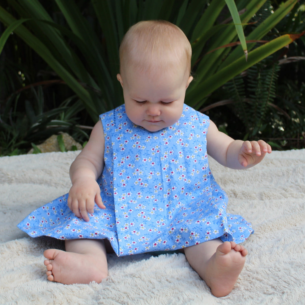 1960s inspired A Line Dress Daisy Print - Lucy Dress