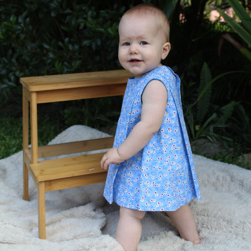 1960s inspired A Line Dress Daisy Print - Lucy Dress